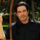 King of your heart waiting for you in Albany